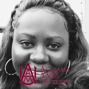 Meet your Posher, Ebony